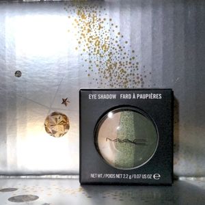 MAC eye palette in Calm, Cool & Collected.